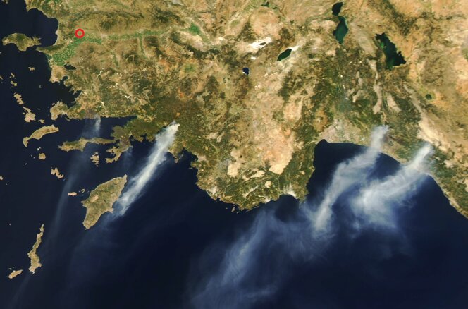 Satellite image of fires in Turkey